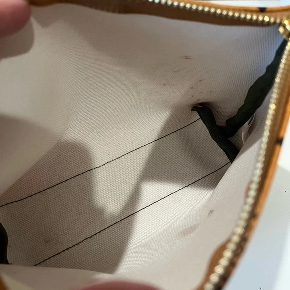 MCM COGNAC VISETOS POUCH - Picture 7 of 9